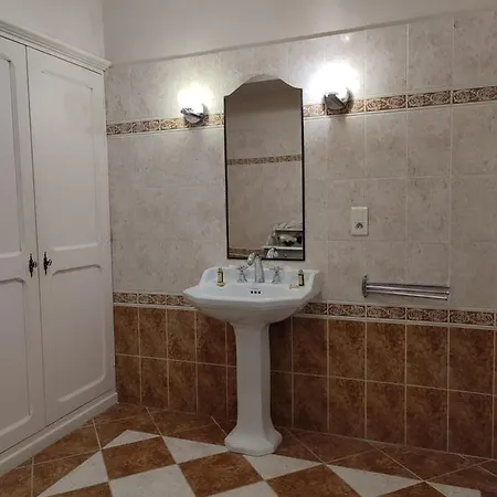 Bed & Breakfast Les Jardins De La Fontaine *
