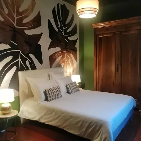 Les Jardins De La Fontaine Bed & Breakfast