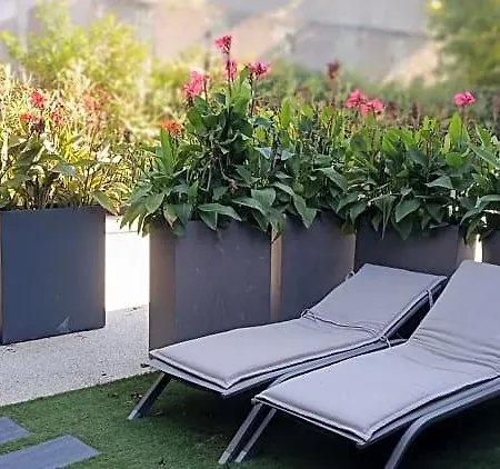 فندق مبيت وإفطار Les Jardins De La Fontaine 4*