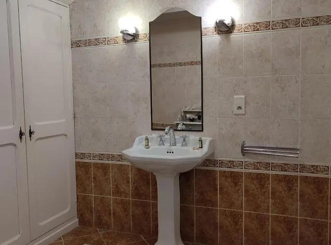 Bed & Breakfast Les Jardins De La Fontaine 4*