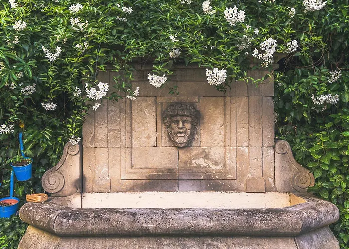 Bed and Breakfast Les Jardins De La Fontaine